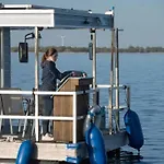 Seehausboot/geiseltalsee Inkl. 2 Sups Und Kanu * Braunsbedra