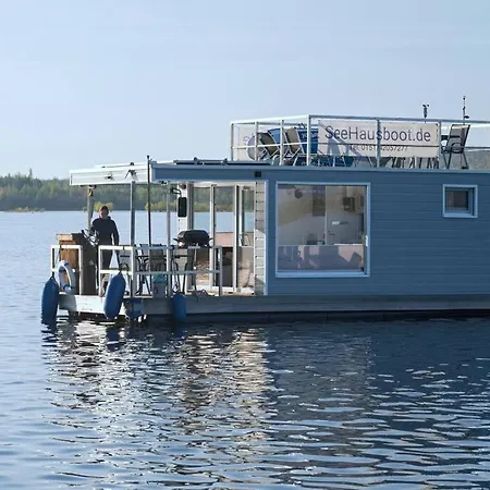 Seehausboot/geiseltalsee Inkl. 2 Sups Und Kanu Braunsbedra