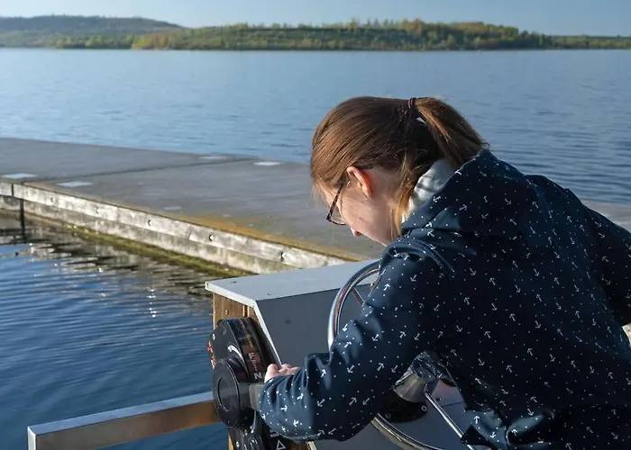 Seehausboot/geiseltalsee Inkl. 2 Sups Und Kanu Ботель Braunsbedra